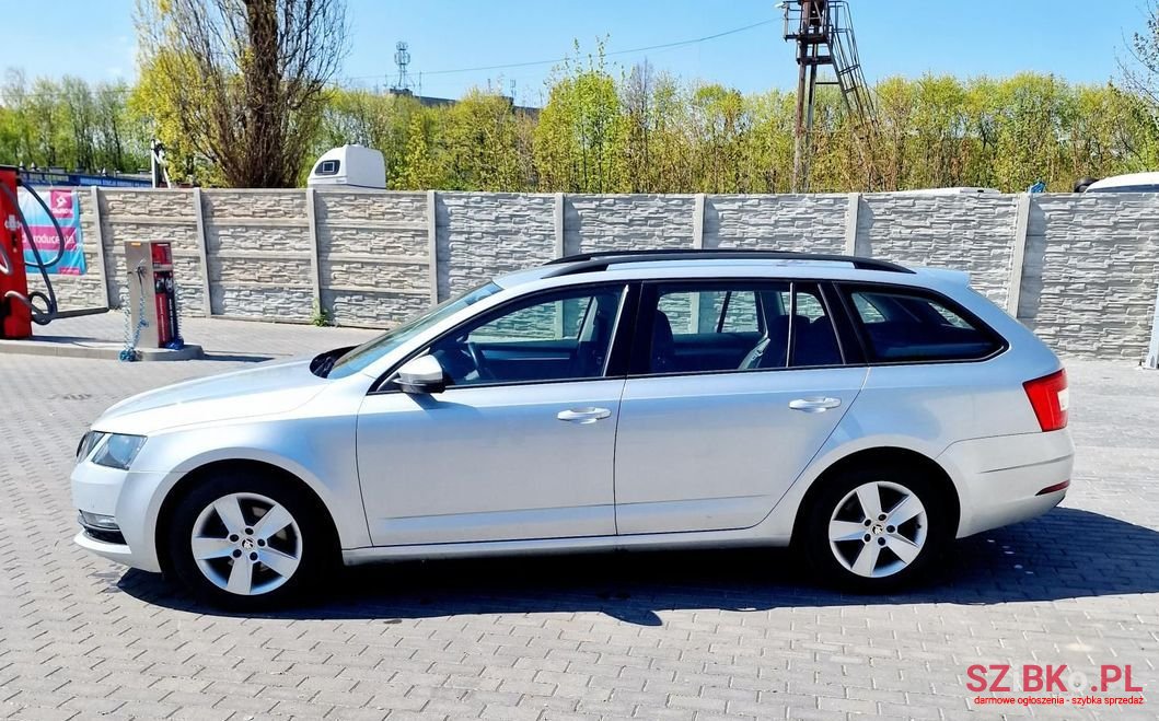 2018' Skoda Octavia photo #4
