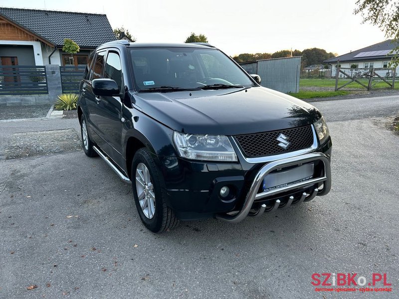 2007' Suzuki Grand Vitara 2.0 Comfort + photo #2