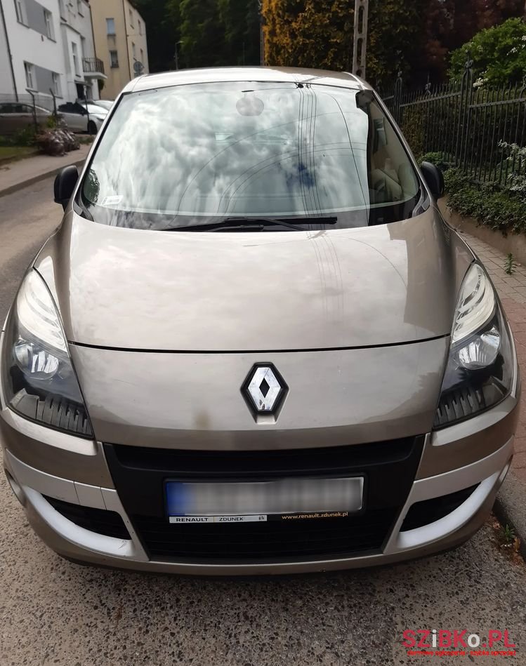 2011' Renault Scenic 1.4 16V Tce Privilege photo #1