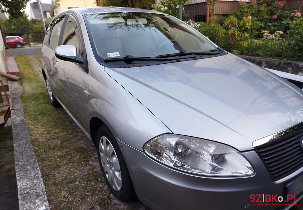 2007' Fiat Croma photo #3