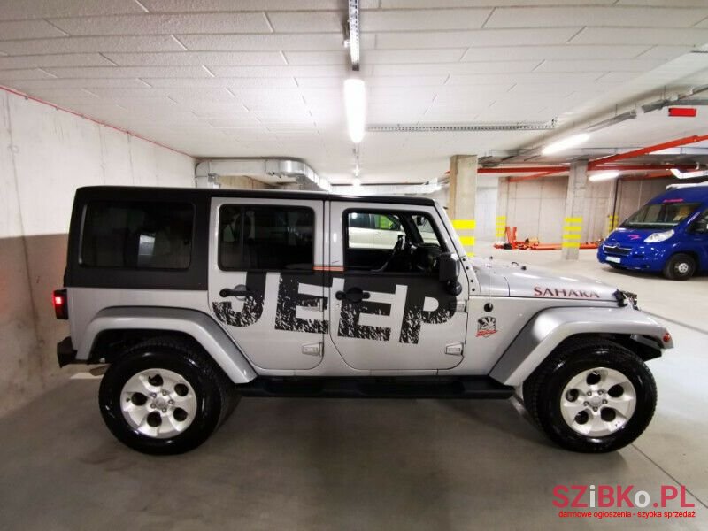 2014' Jeep Wrangler photo #3