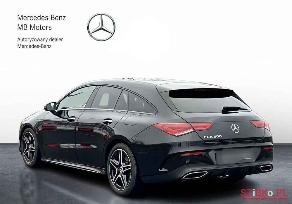 2022' Mercedes-Benz CLA 200 7G-Dct photo #3