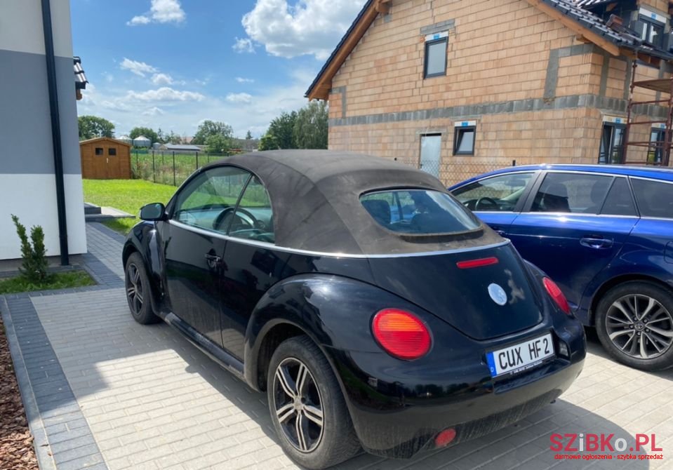 2003' Volkswagen New Beetle photo #5