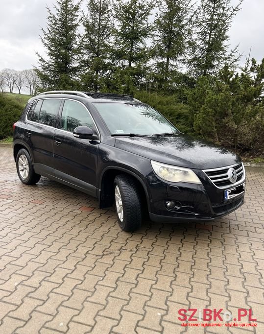 2009' Volkswagen Tiguan photo #4