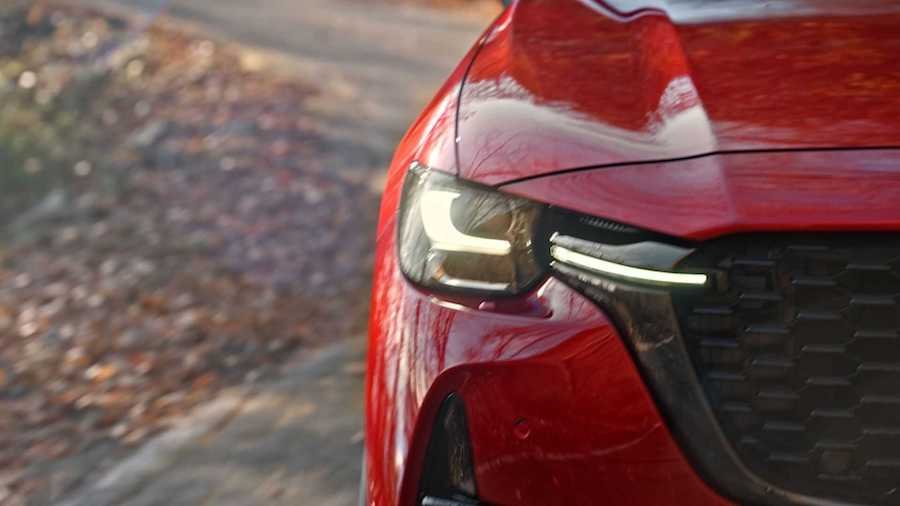 Mazda «засвітила» новий кросовер CX-60 для Європи