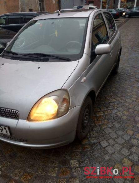 1999' Toyota Yaris photo #1