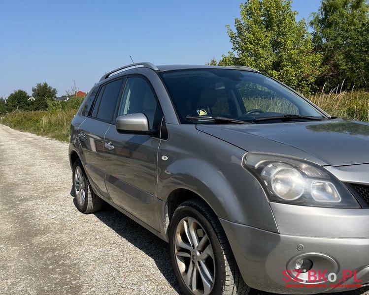 2010' Renault Koleos 2.0 Dci 4X4 Bose Edition photo #4