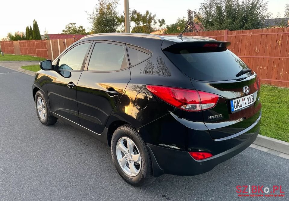 2011' Hyundai ix35 photo #4