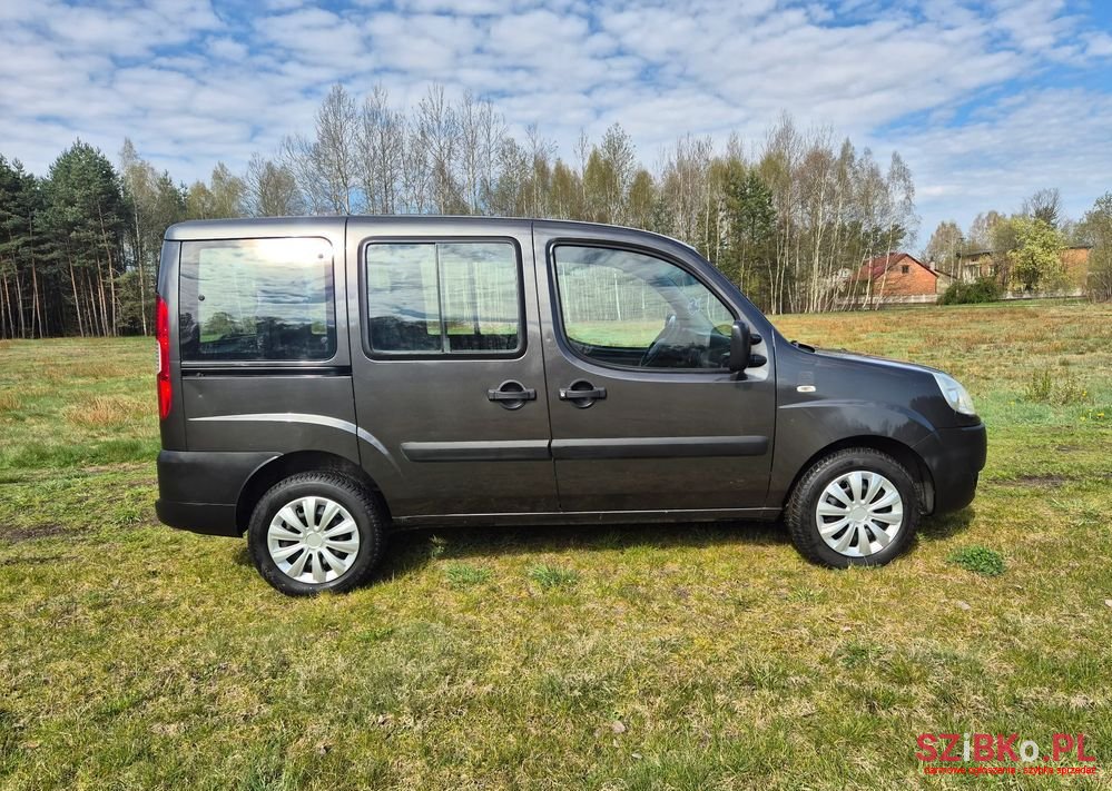 2007' Fiat Doblo 1.9 Jtd Active photo #4