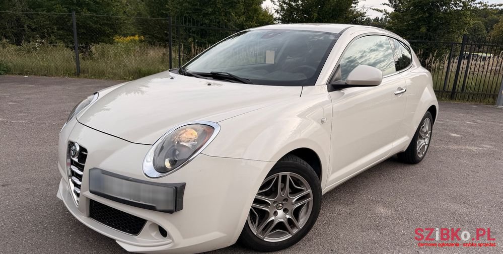 2013' Alfa Romeo MiTo photo #1
