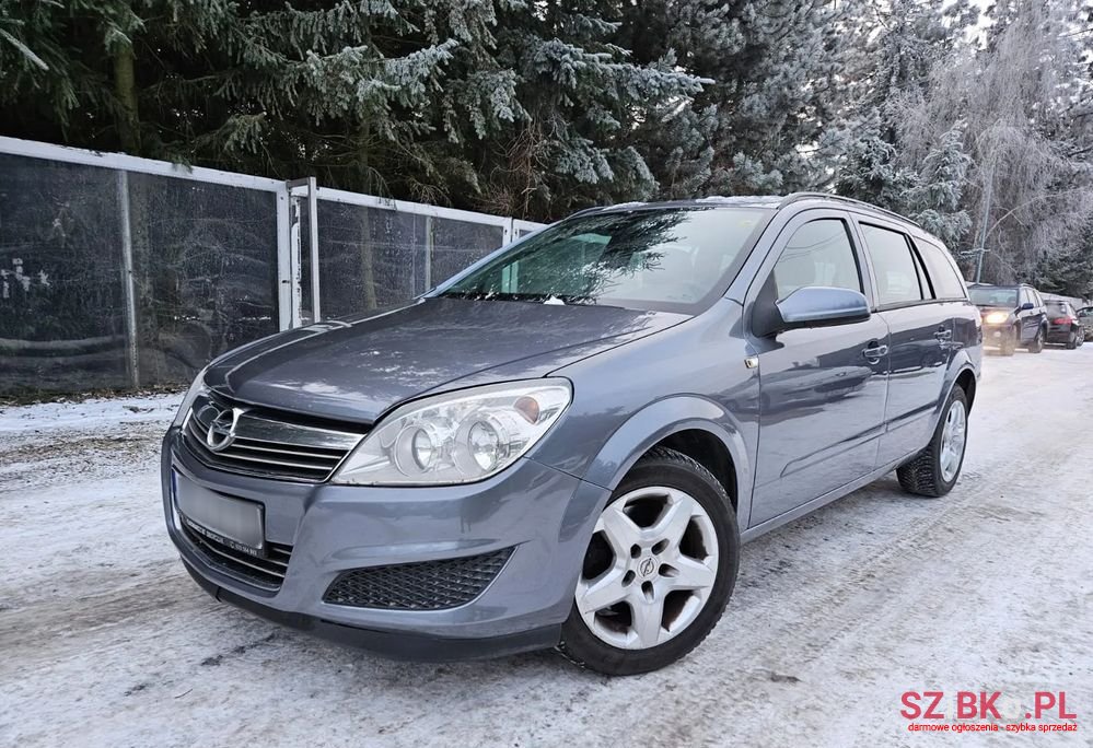 2007' Opel Astra photo #1