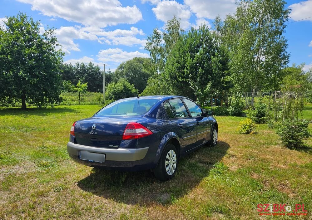 2006' Renault Megane photo #2