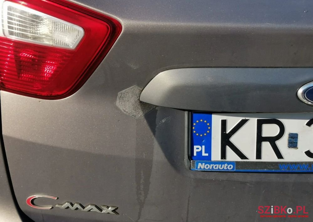 2012' Ford C-MAX photo #5