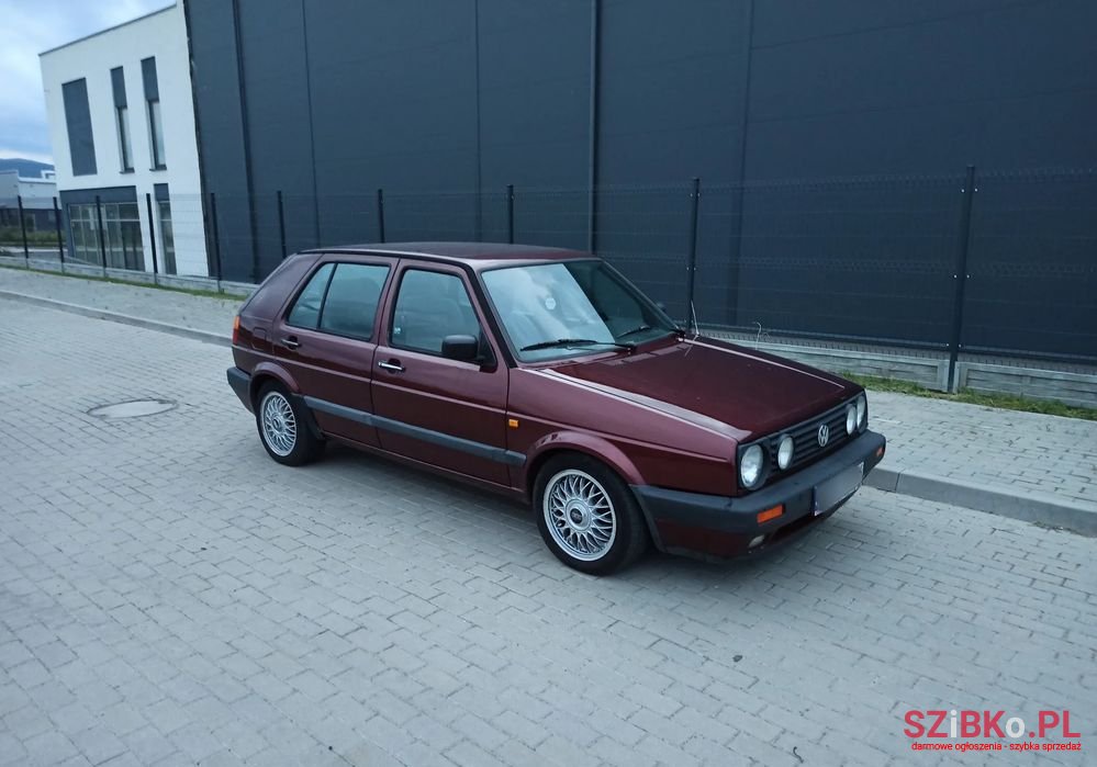 1991' Volkswagen Golf 1.8 Gl photo #2