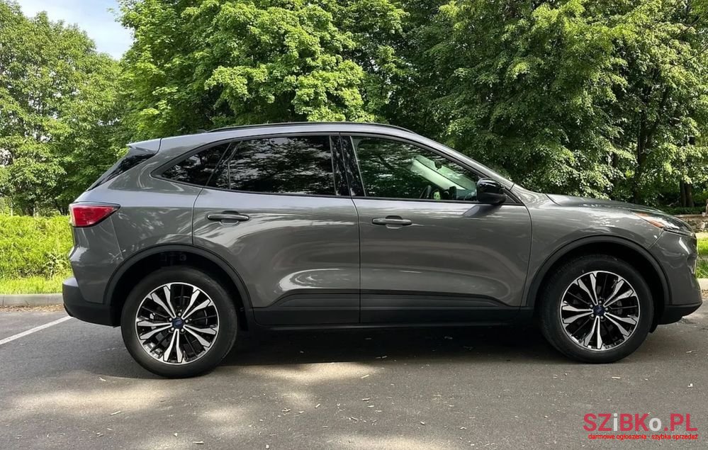 2020' Ford Escape photo #4