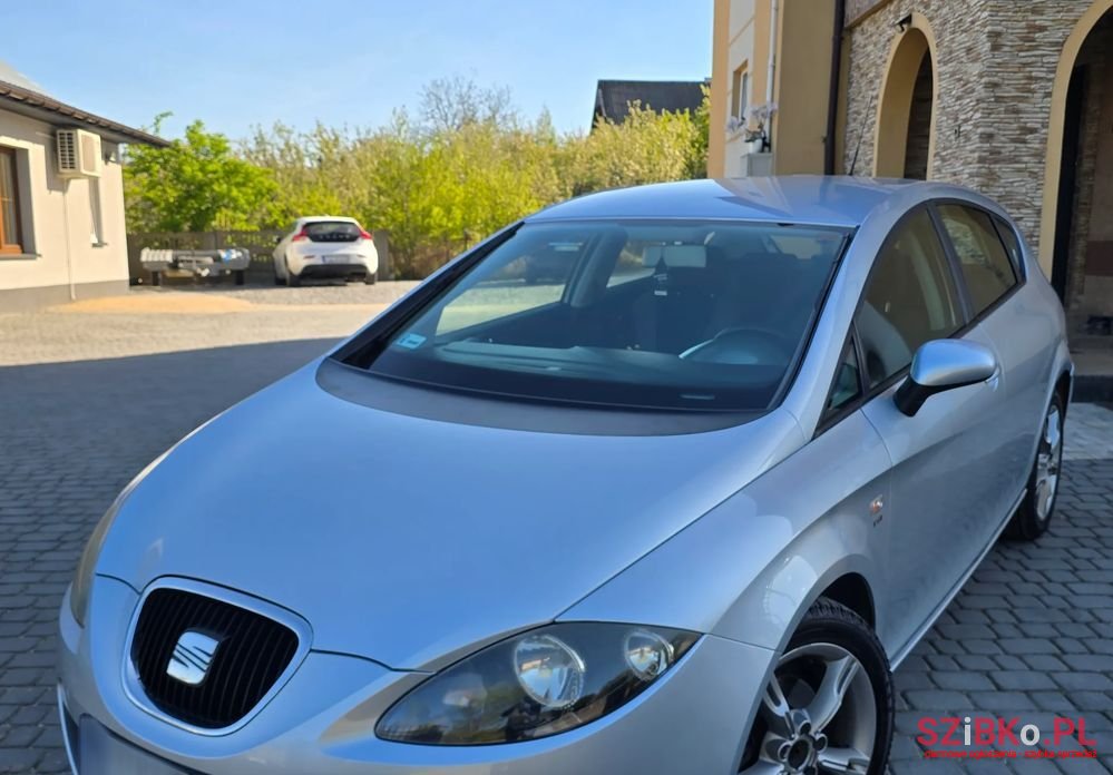 2008' SEAT Leon 1.8 Tsi Sport photo #4