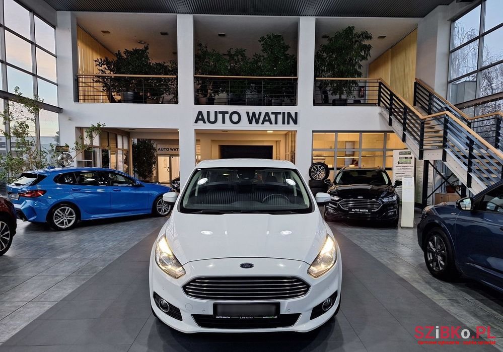 2018' Ford S-Max photo #5