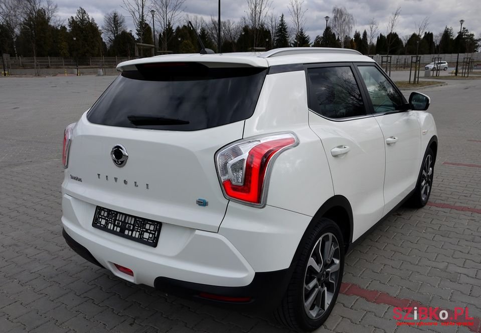 2017' SsangYong Tivoli photo #5