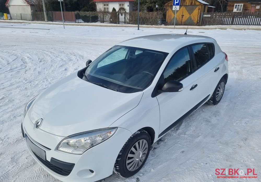 2010' Renault Megane 1.6 16V 100 Expression photo #1