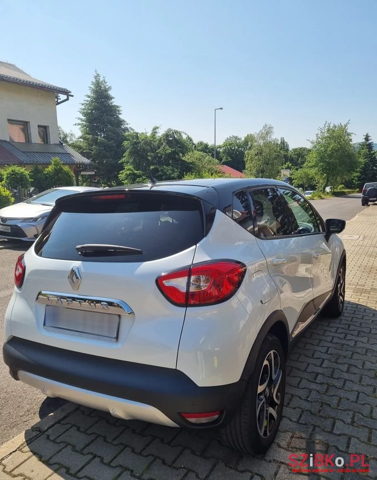 2016' Renault Captur photo #6