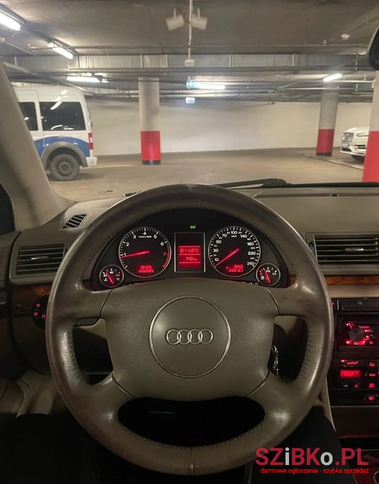 2001' Audi A4 photo #3