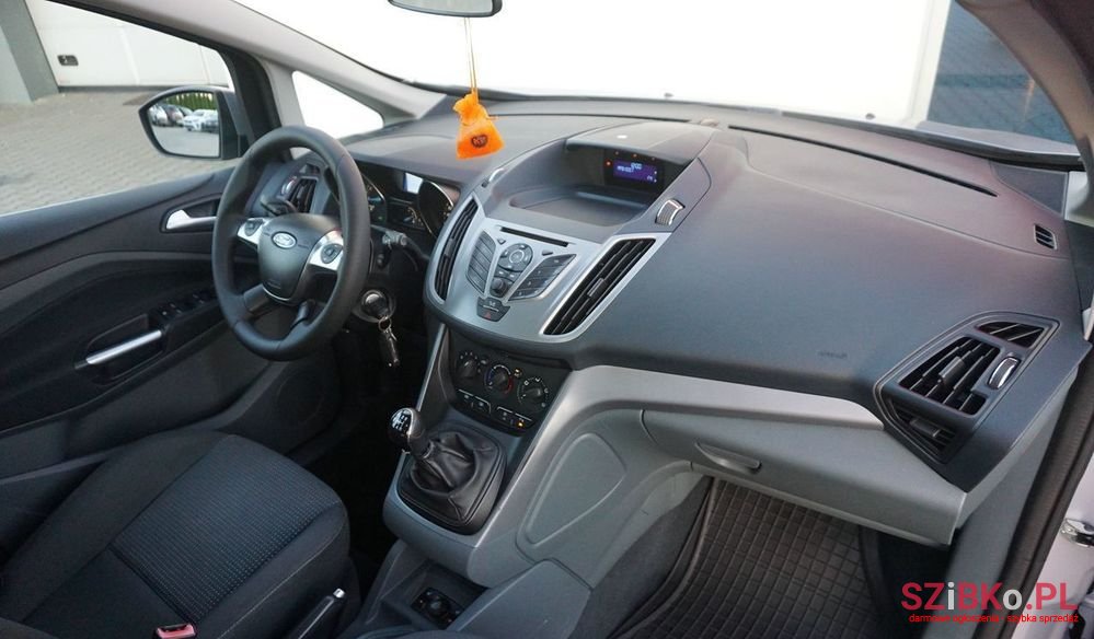 2011' Ford Grand C-MAX 1.6 Trend photo #6