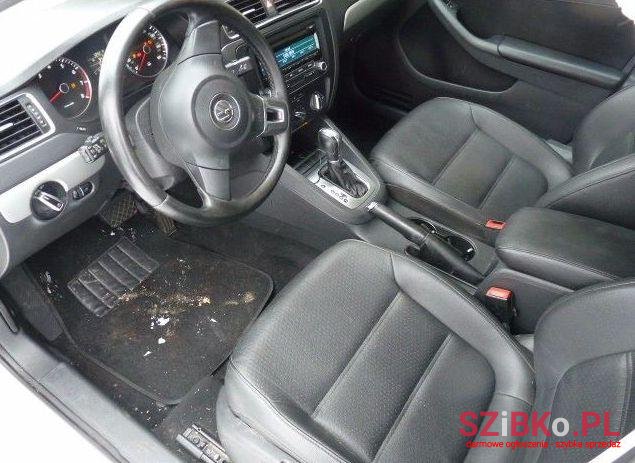 2013' Volkswagen Jetta photo #4