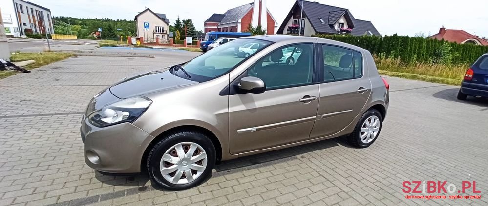 2012' Renault Clio 1.2 16V Alize photo #5