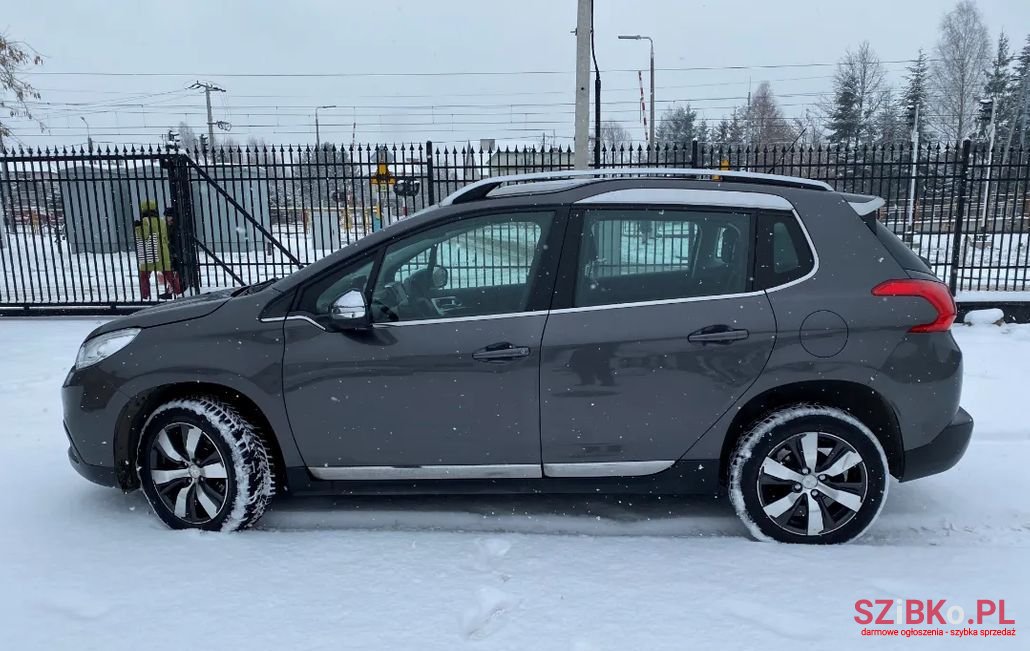 2013' Peugeot 2008 photo #4