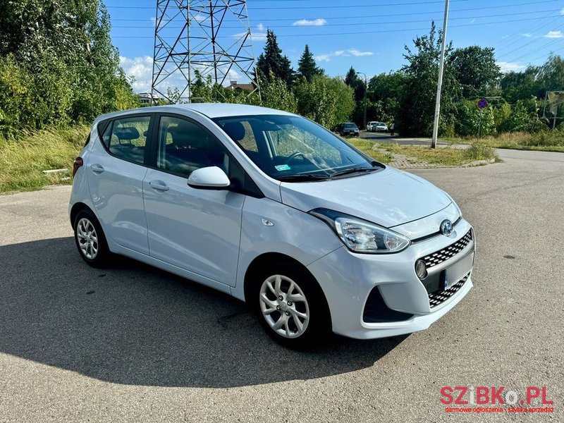 2019' Hyundai i10 photo #3