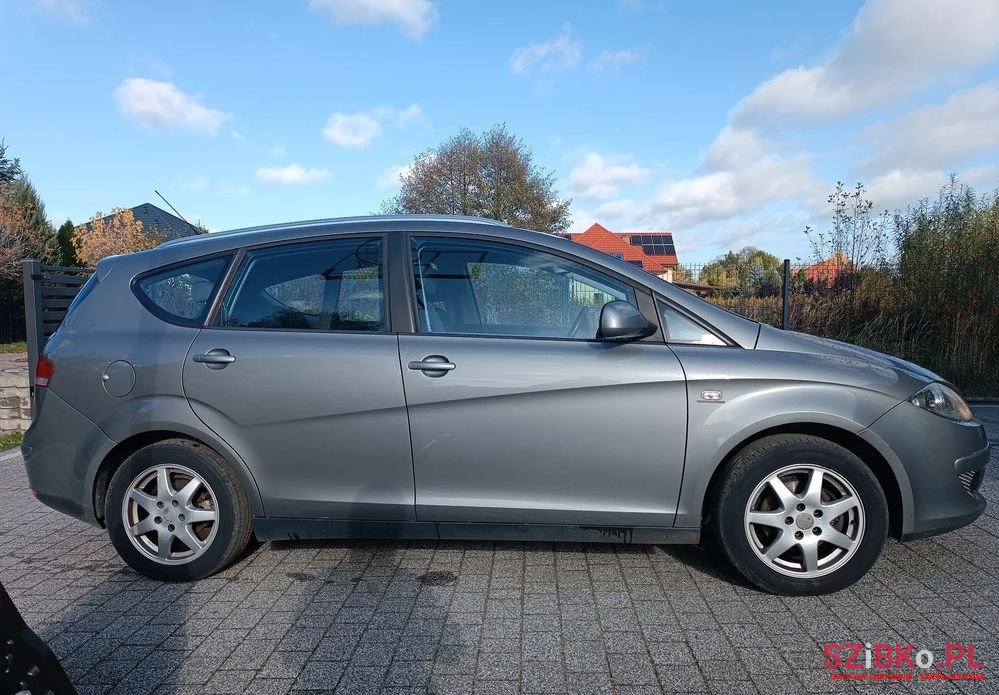 2008' SEAT Altea photo #1