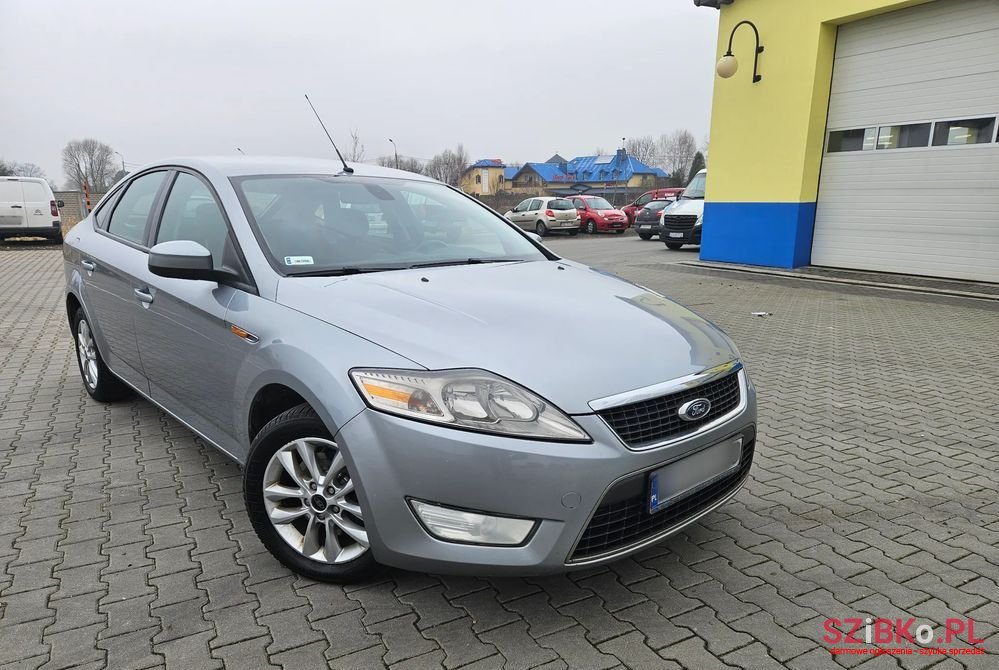 2010' Ford Mondeo photo #1