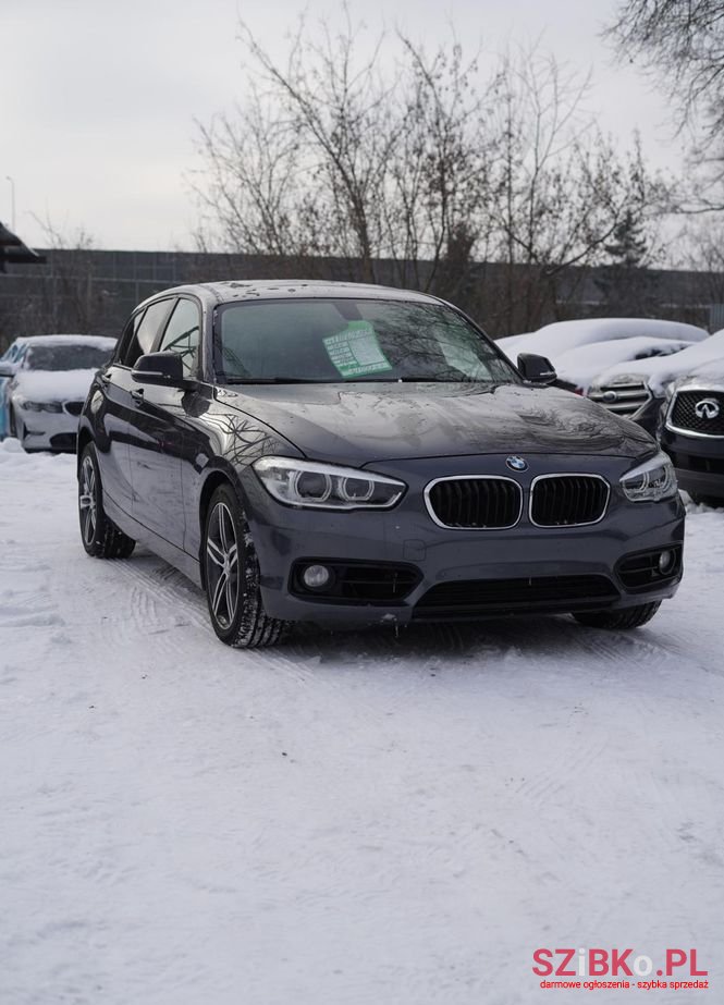 2016' BMW 1 Series 118D Sport Line photo #2
