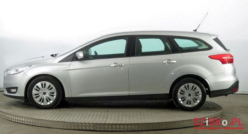 2015' Ford Focus photo #2