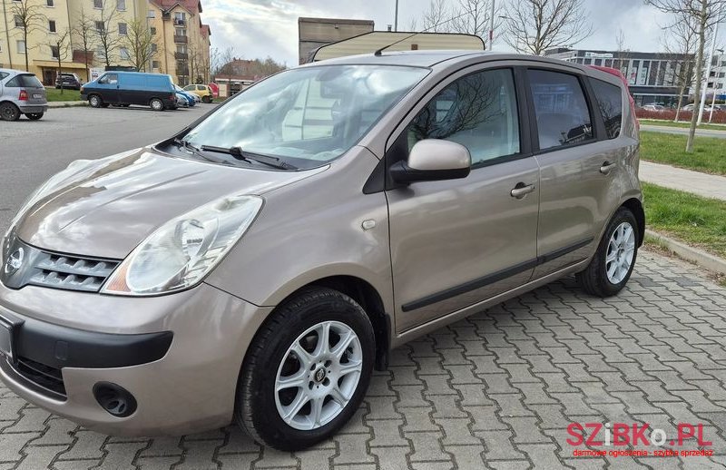 2006' Nissan Note 1.6 Acenta photo #2