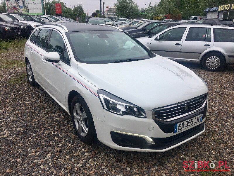 2016' Peugeot 508 Sw photo #2