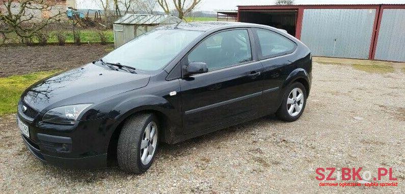 2005' Ford Focus photo #1