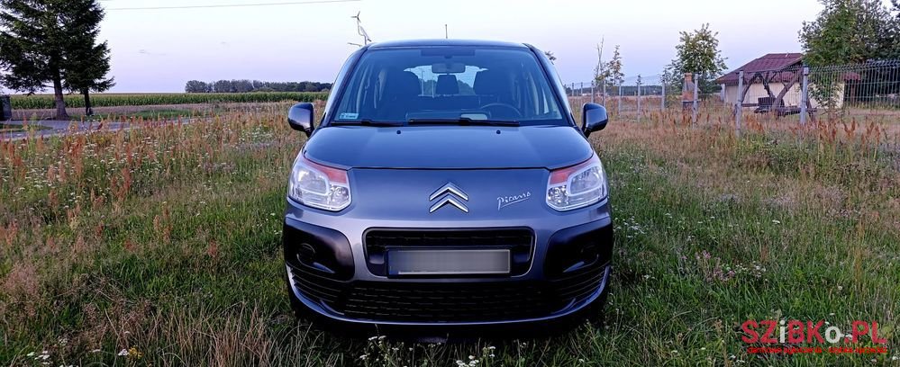 2009' Citroen C3 Picasso 1.4I Attraction photo #3