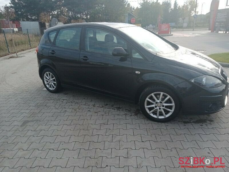 2010' SEAT Altea photo #2