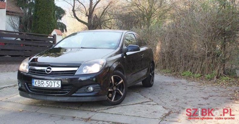 2006' Opel Astra photo #2