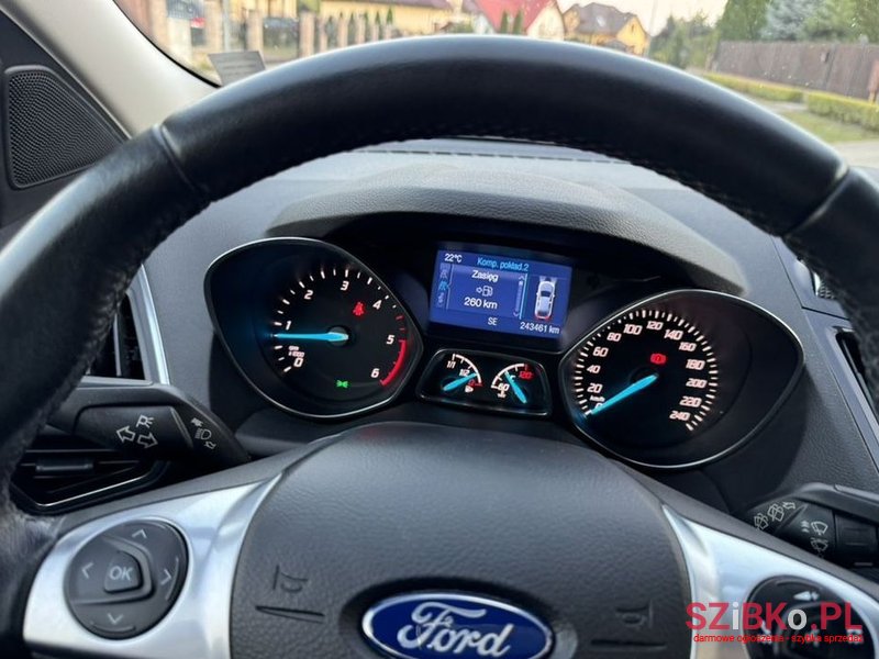 2015' Ford Kuga 2.0 Tdci 2X4 Titanium photo #6