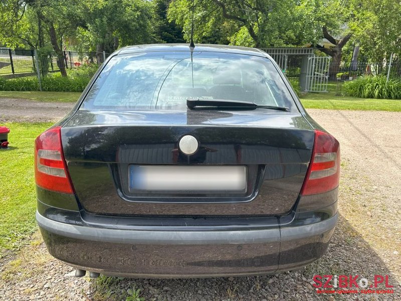 2006' Skoda Octavia photo #2