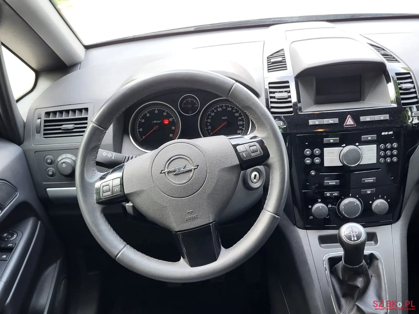 2008' Opel Zafira photo #5