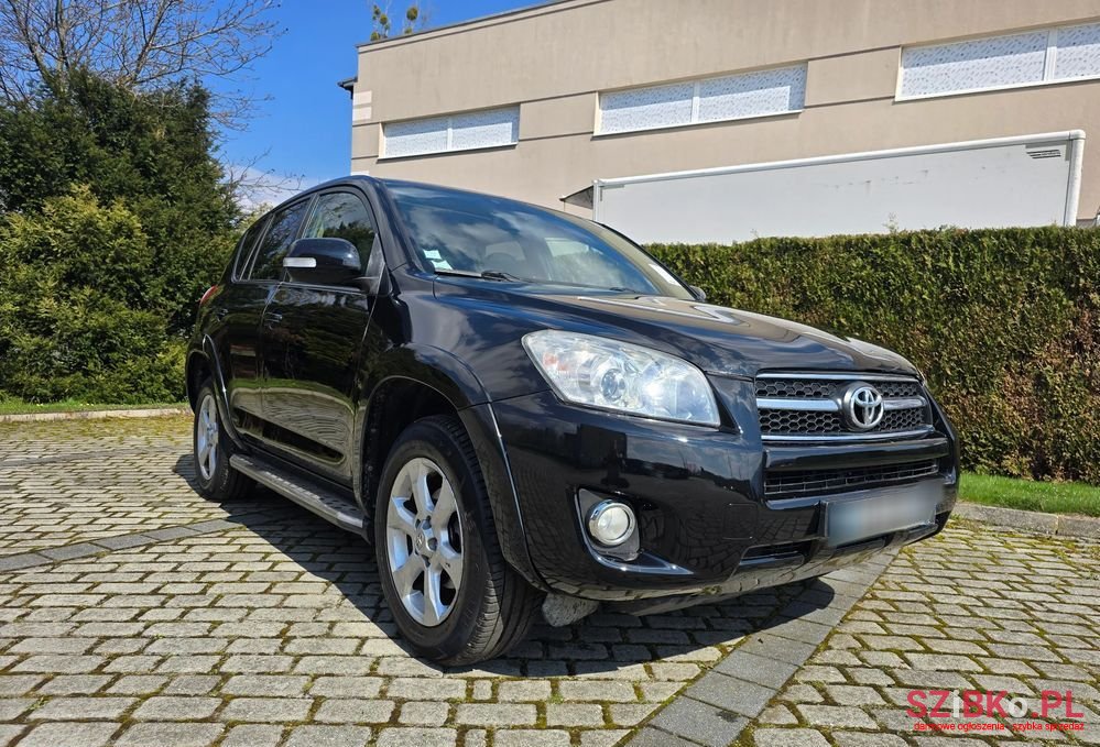 2009' Toyota RAV4 photo #2