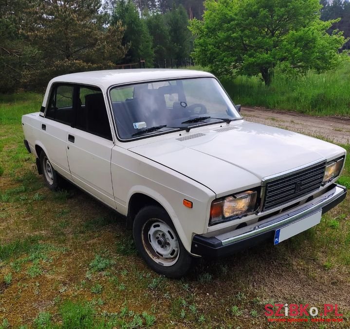 1988' Lada 2107 photo #4
