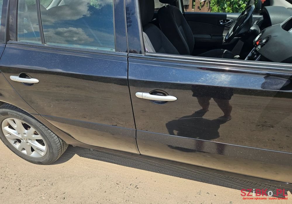 2008' Renault Koleos photo #3