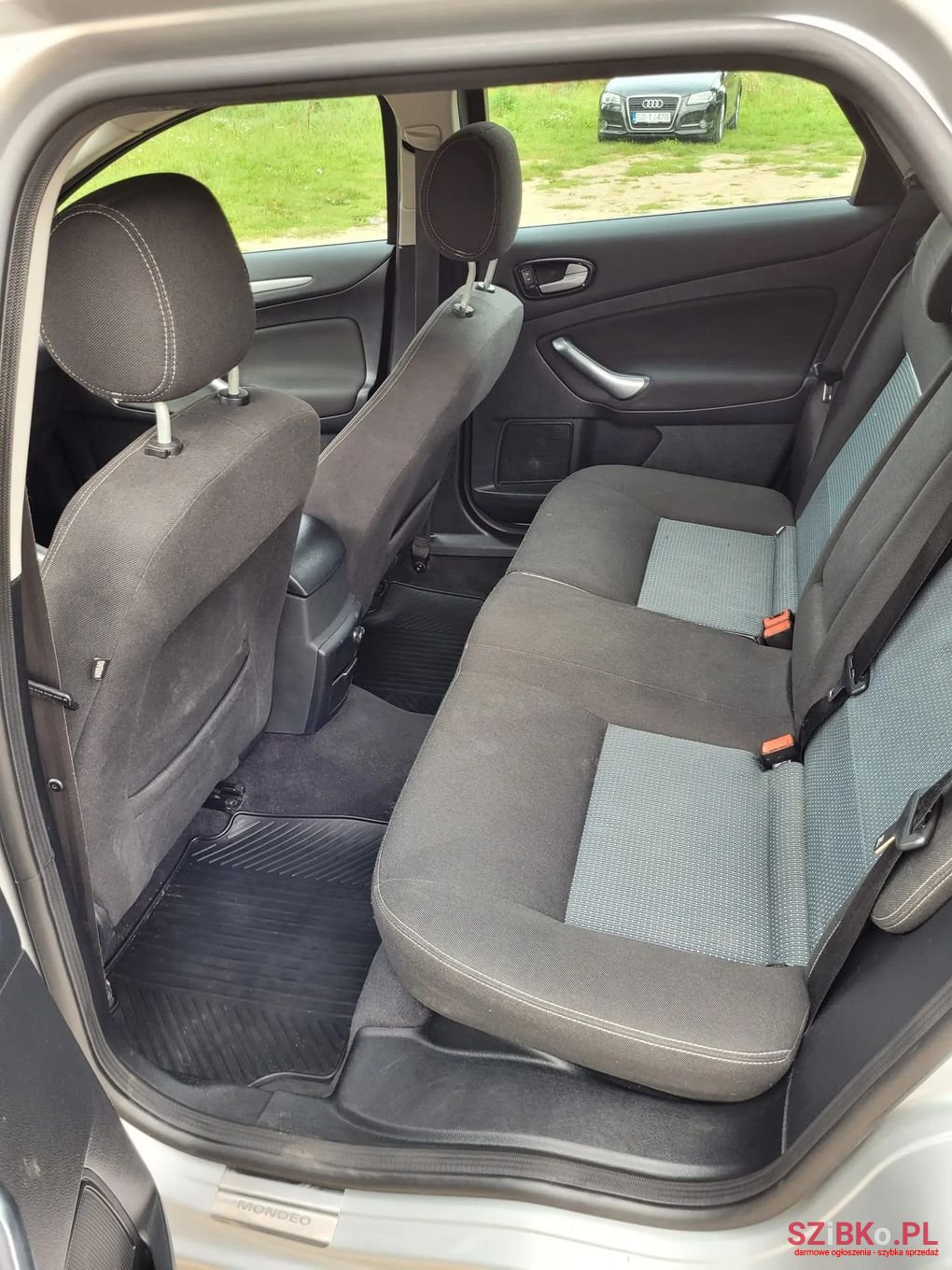 2009' Ford Mondeo photo #6