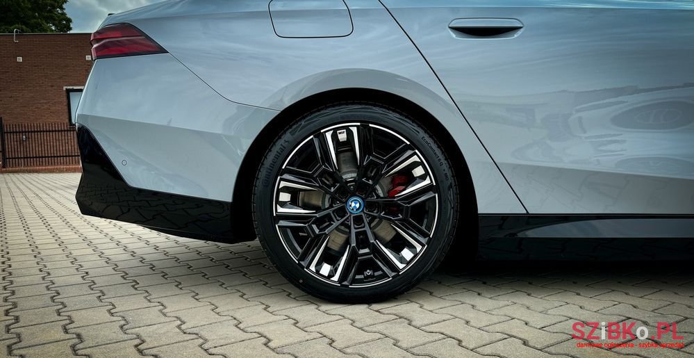 2023' BMW I5 M60 Xdrive photo #4