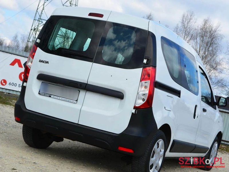 2018' Dacia Dokker 1.6 Sce Laureate photo #4