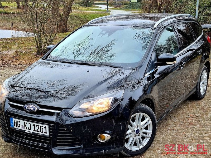 2013' Ford Focus photo #2